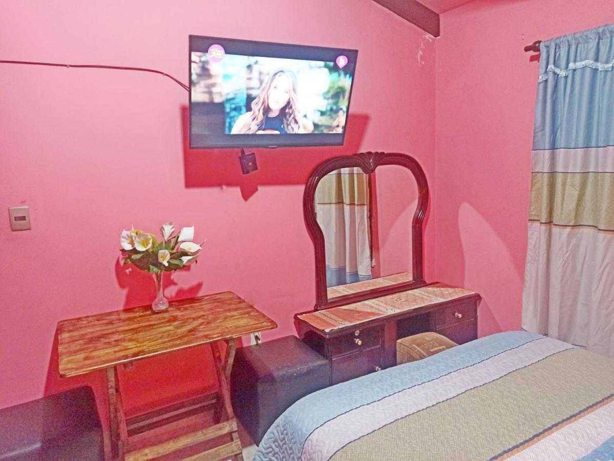 Bed and Breakfast Residencial Moroni - Alojamiento En Cochabamba Zewnętrze zdjęcie