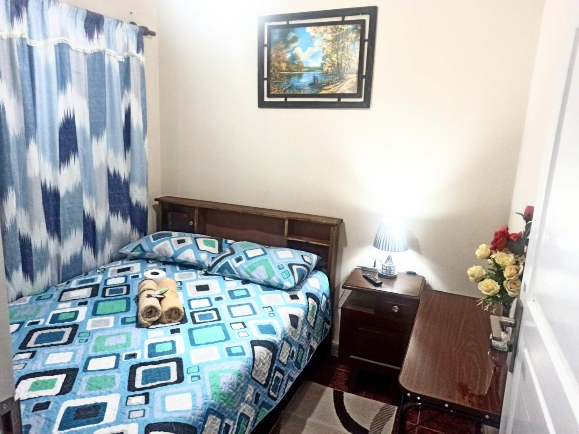 Bed and Breakfast Residencial Moroni - Alojamiento En Cochabamba Zewnętrze zdjęcie